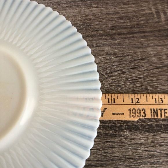 Vtg MacBeth Evans Iridescent Petalware Dinner Plate - Picture 6 of 10